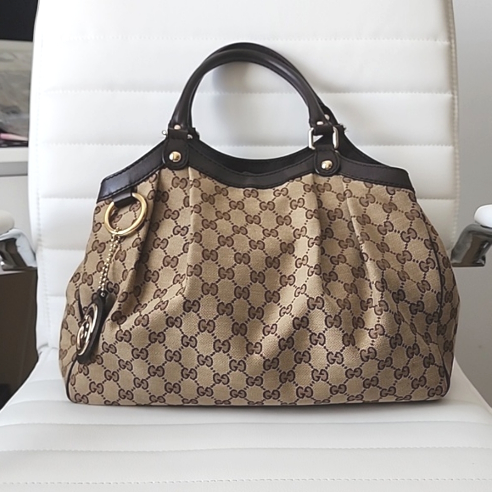 Gucci Canvas Medium Sukey Tote